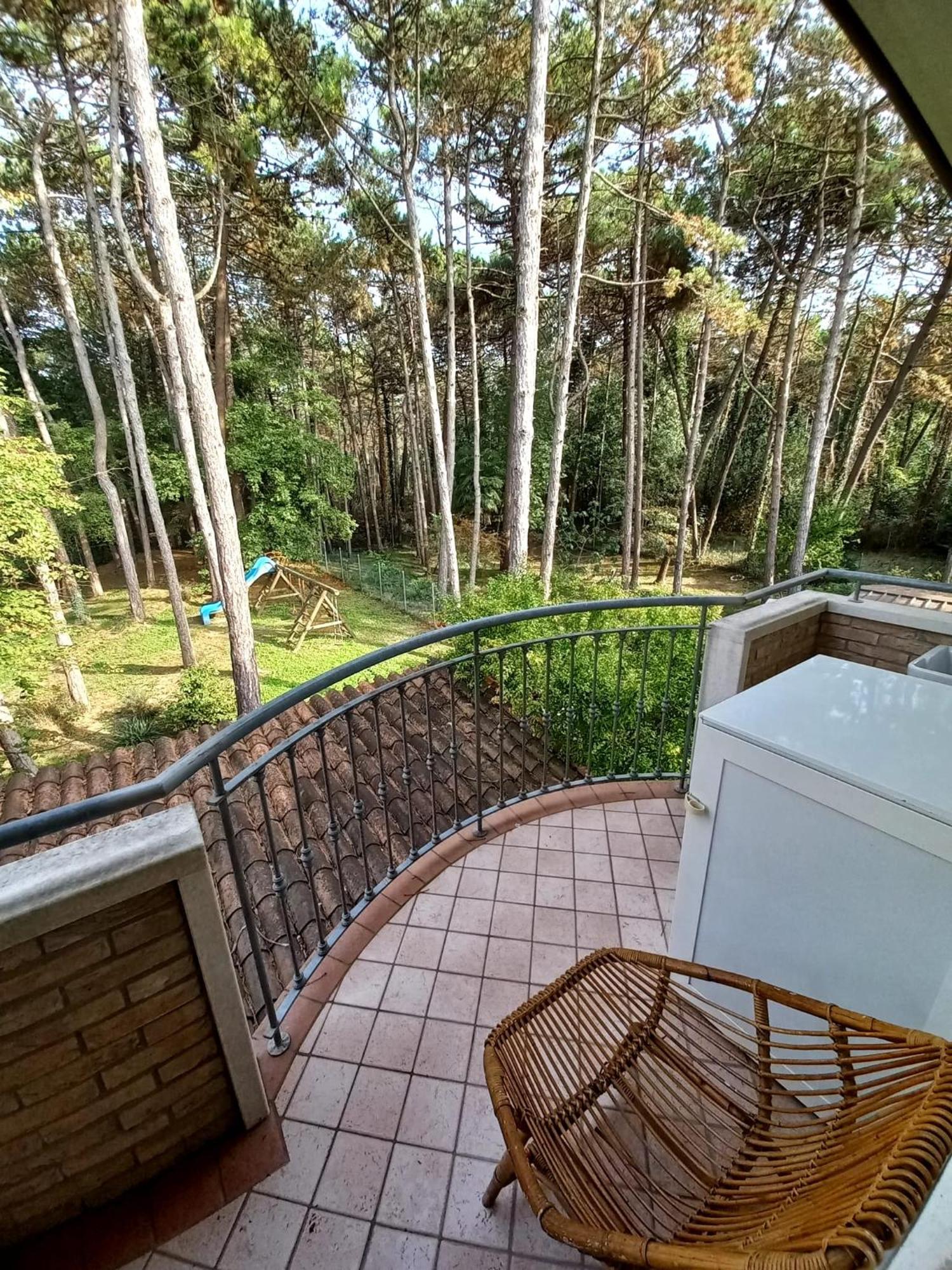 Villa Anny Lignano Sabbiadoro Esterno foto