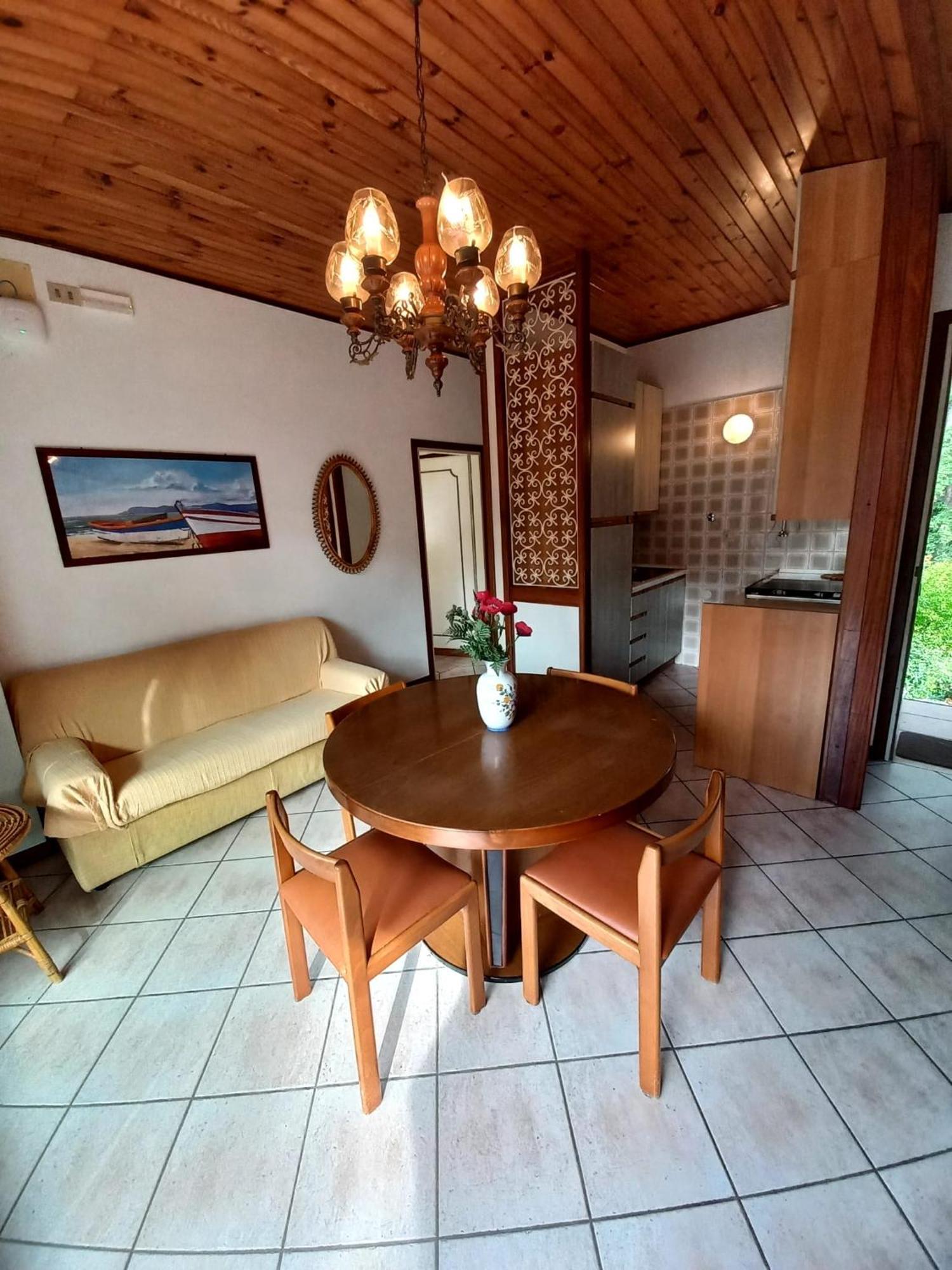 Villa Anny Lignano Sabbiadoro Esterno foto